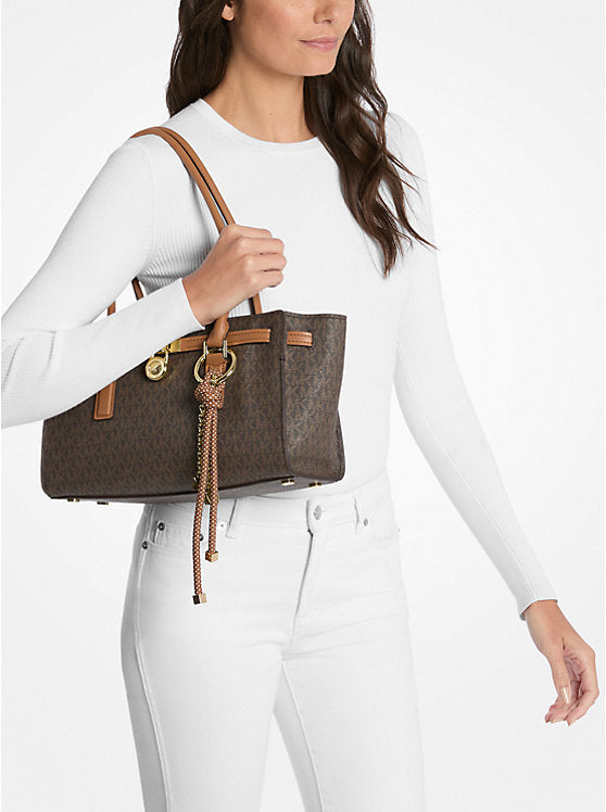 https://michaelkors.scene7.com/is/image/MichaelKors/30F5GNXT0B-1335_4?$large$