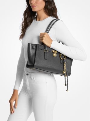 https://michaelkors.scene7.com/is/image/MichaelKors/30F5GNXT0L-0001_4