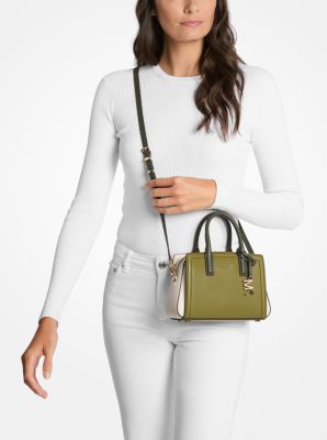 https://michaelkors.scene7.com/is/image/MichaelKors/32F5G9IC0T-2629_4
