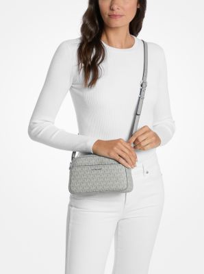 https://michaelkors.scene7.com/is/image/MichaelKors/32F5SJ6C5V-1770_4