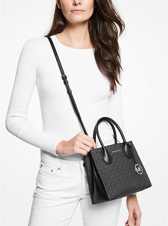 https://michaelkors.scene7.com/is/image/MichaelKors/35T1SM9M2B-0001_4?$large$