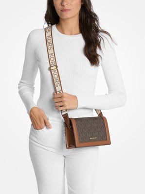 https://michaelkors.scene7.com/is/image/MichaelKors/38F5GJ6C6B-0227_4
